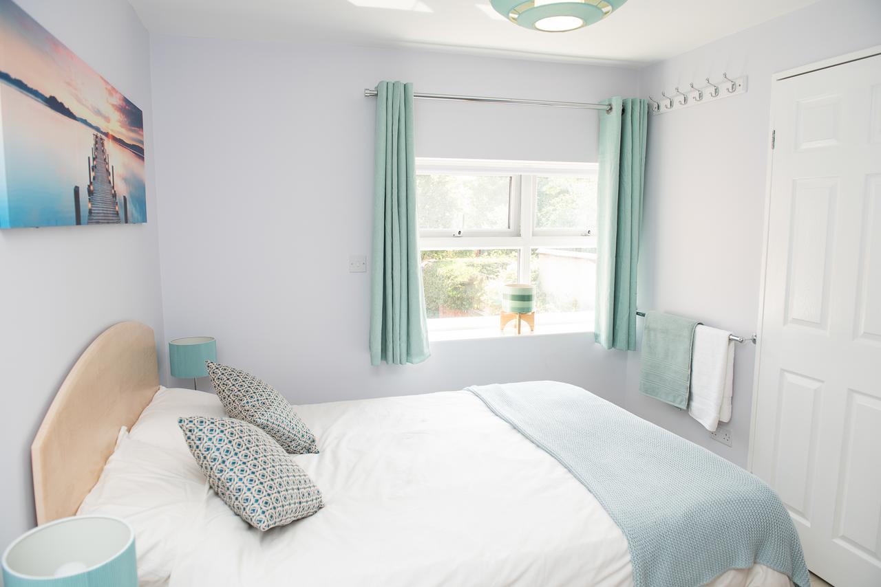 Pinehill Rooms Редінг Екстер'єр фото