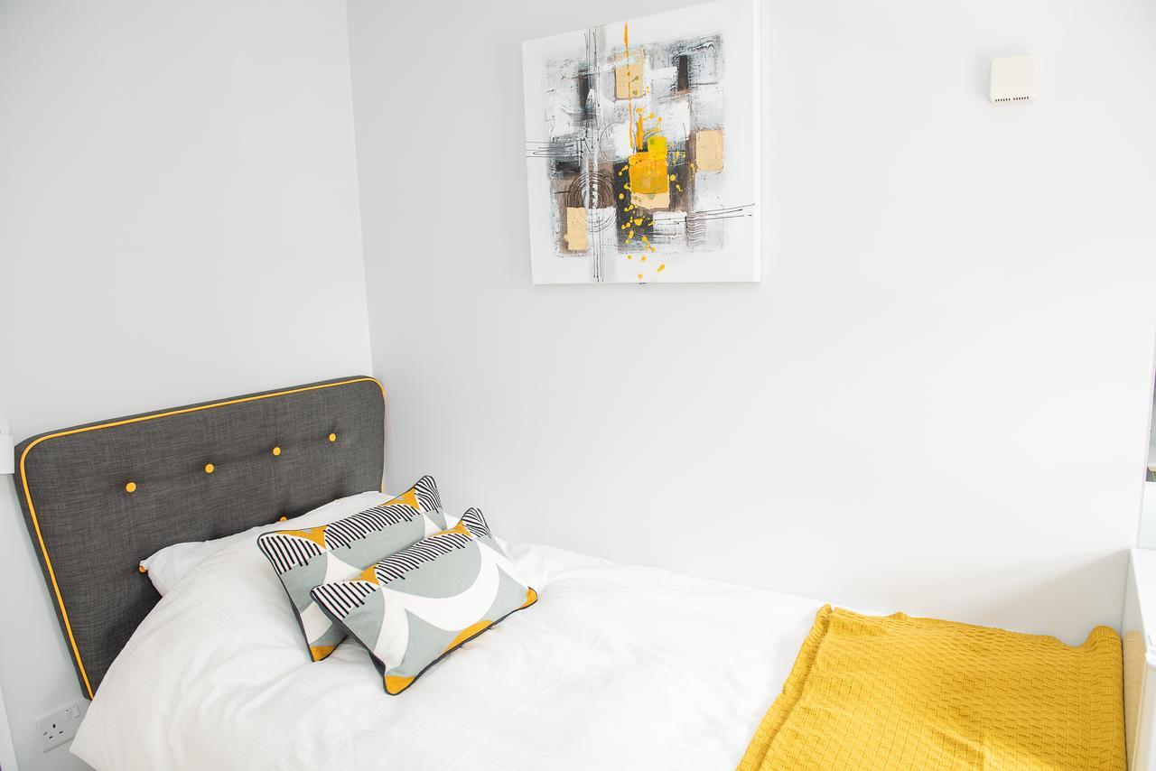 Pinehill Rooms Редінг Екстер'єр фото